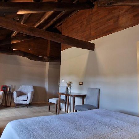 Habitaciones La Cuevona De Guitiriz Lugo ภายนอก รูปภาพ