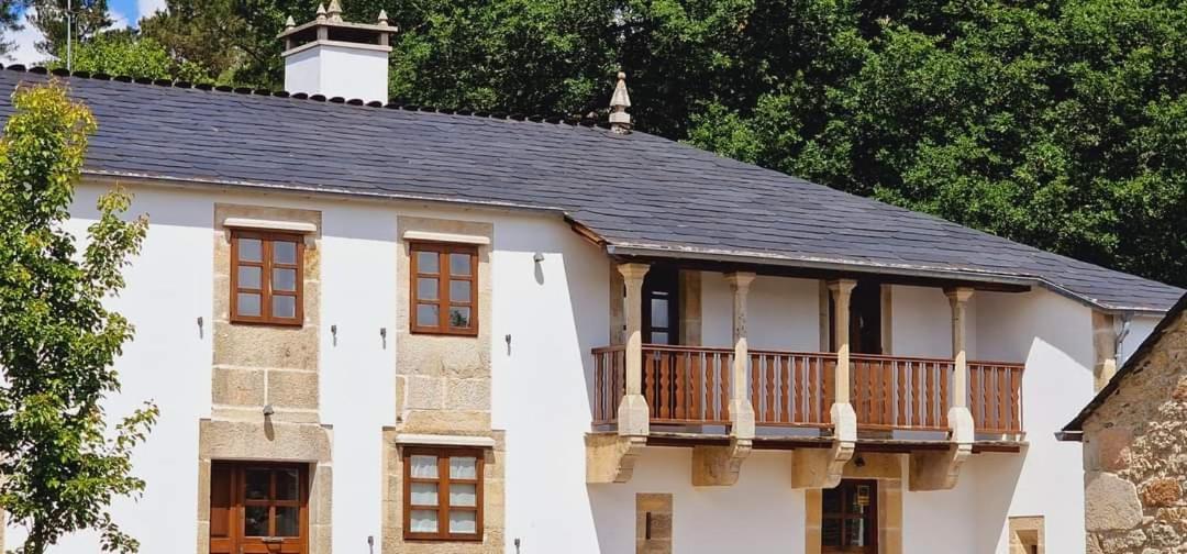 Habitaciones La Cuevona De Guitiriz Lugo ภายนอก รูปภาพ