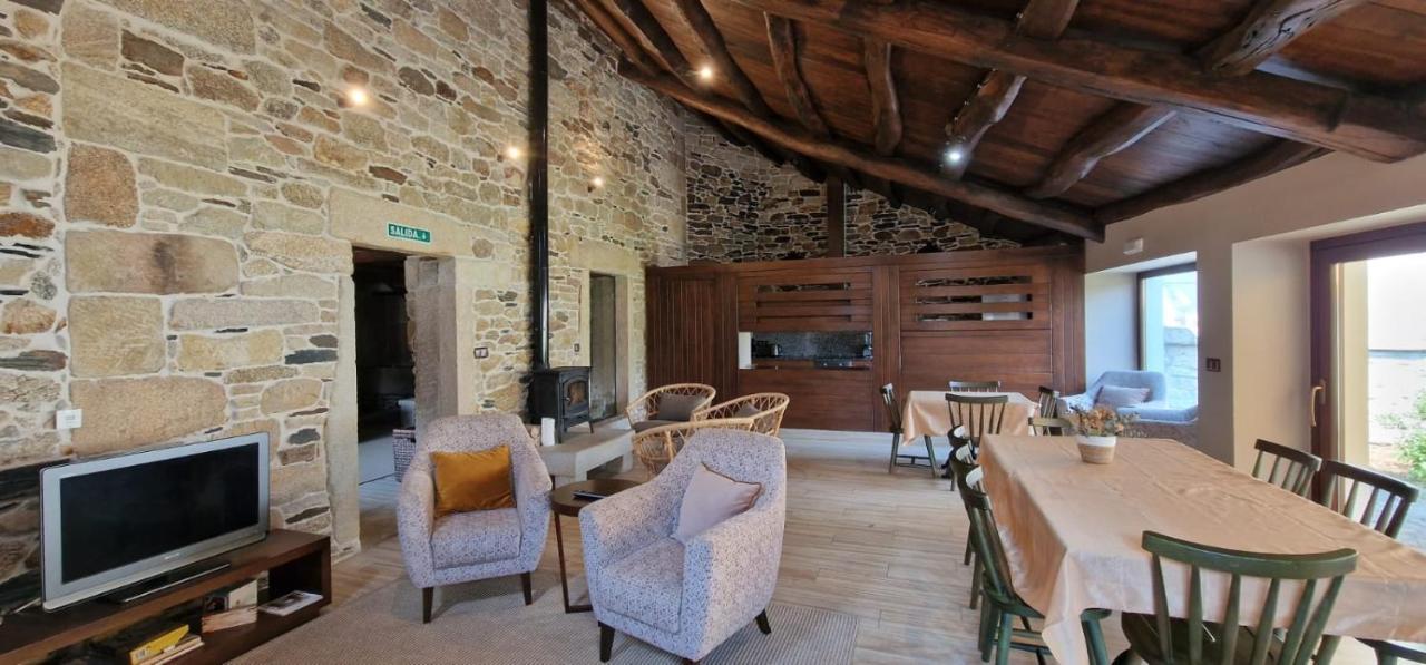 Habitaciones La Cuevona De Guitiriz Lugo ภายนอก รูปภาพ