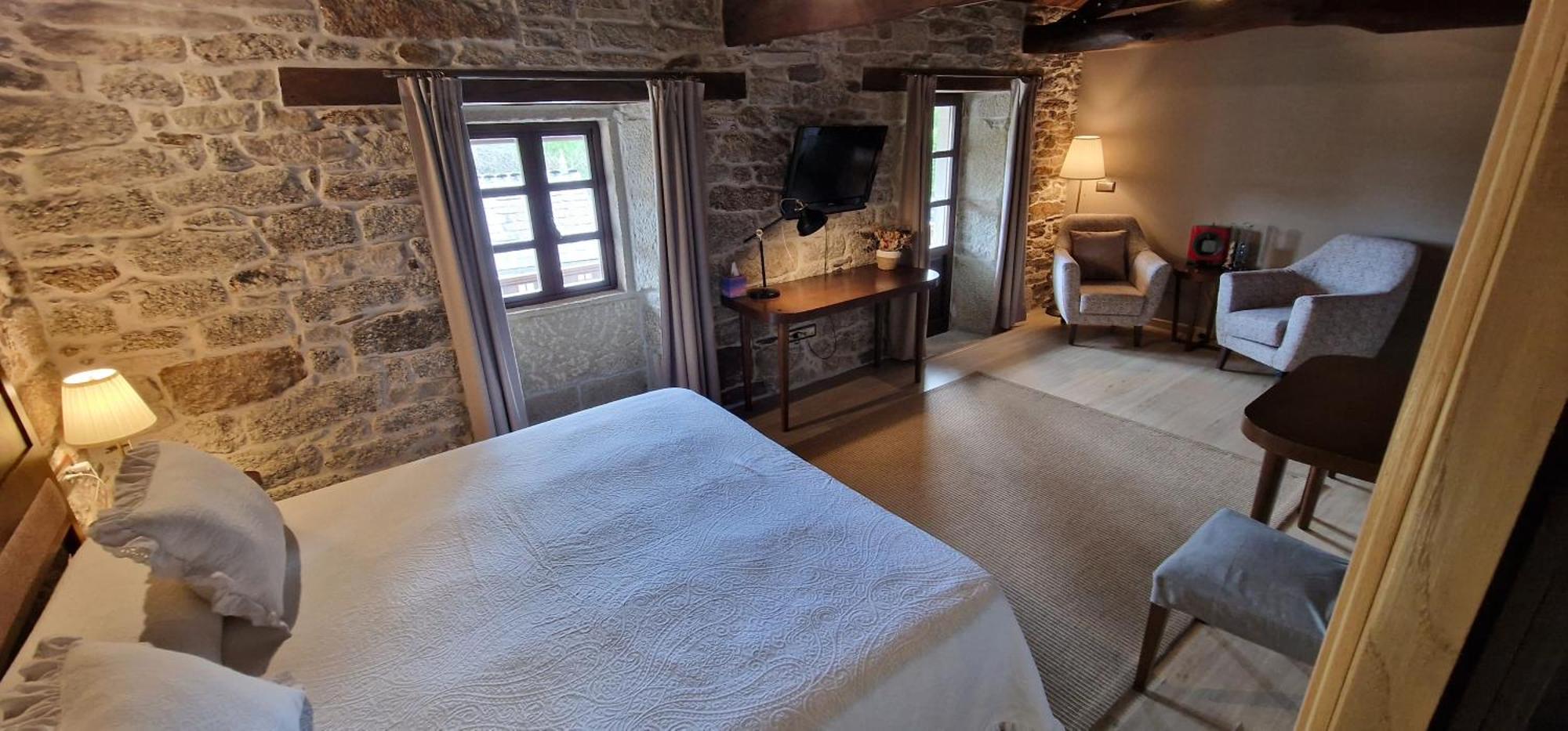 Habitaciones La Cuevona De Guitiriz Lugo ภายนอก รูปภาพ